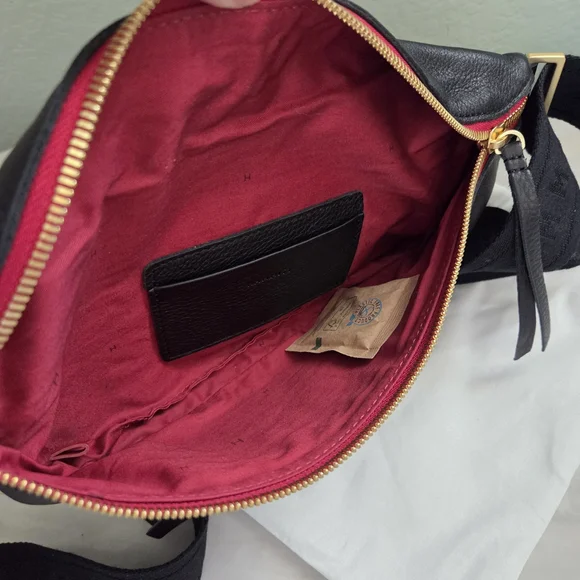 Hammitt Charles Medium Black / Gold - Picture 9 of 12